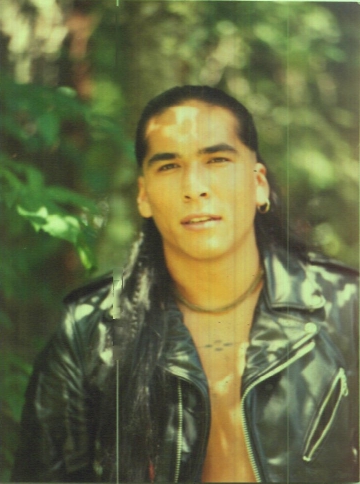 Eric Schweig